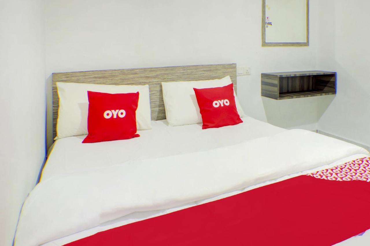 Oyo 90028 Ragula Hotel Johor Bahru Zewnętrze zdjęcie